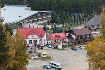 Отель, мини-отель, частная гостиница в горах. Чегет, Приэльбрусье, Россия © pelatophoto