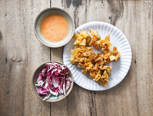 Fried wonton 