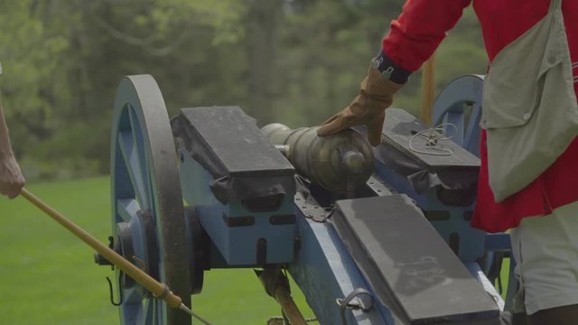Revolutionary War canon is fired at the enemy