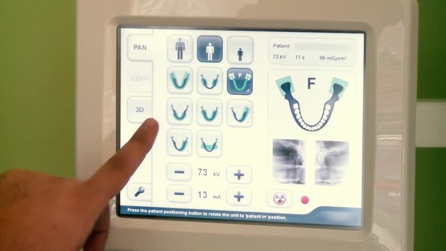 Dantist seting Panoramic Radiology Machine
