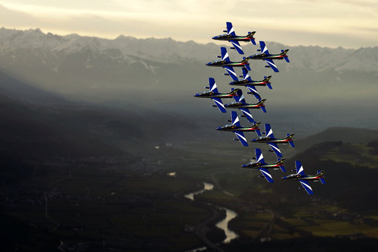 Aerobatic team