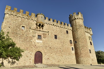 Naklejka premium castillo de aguijuelas de abajo