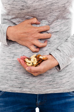 Nussallergie, Allergie gegen N&uuml;sse, Lebensmittelallergie und Symptome