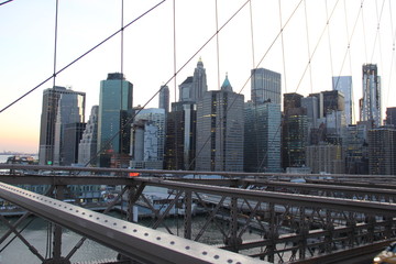 Obraz na płótnie Canvas New York Skyline from Brooklyn Bridge