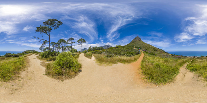 Full 360 virutal reality of Lions Head and Table Mountain peaks in Cape Town, South Africa