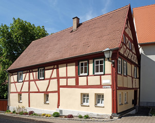 Fototapeta na wymiar Fachwerkhaus in Bad Windsheim