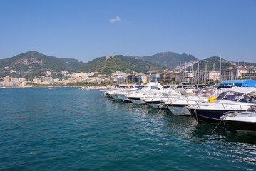 Obraz na płótnie Canvas Boats in Salerno port
