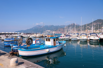 Fototapeta na wymiar Boats in Salerno port