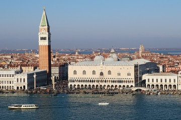 Fototapeta na wymiar Campanile and doge palace on piazza San Marco, Venice, Italy