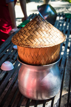 Traditional Rice Cooker - Stock image