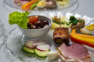 Bowl of fresh vegetable salad - Stock image