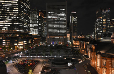 日本の東京都市景観・夜景「丸の内のビル群や東京駅」（tokyo station
