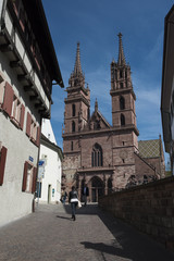 Obraz premium basel, Zurich and Schlieren, Switzerland - mar 30, 2017 - the cathedral on the Rhine river