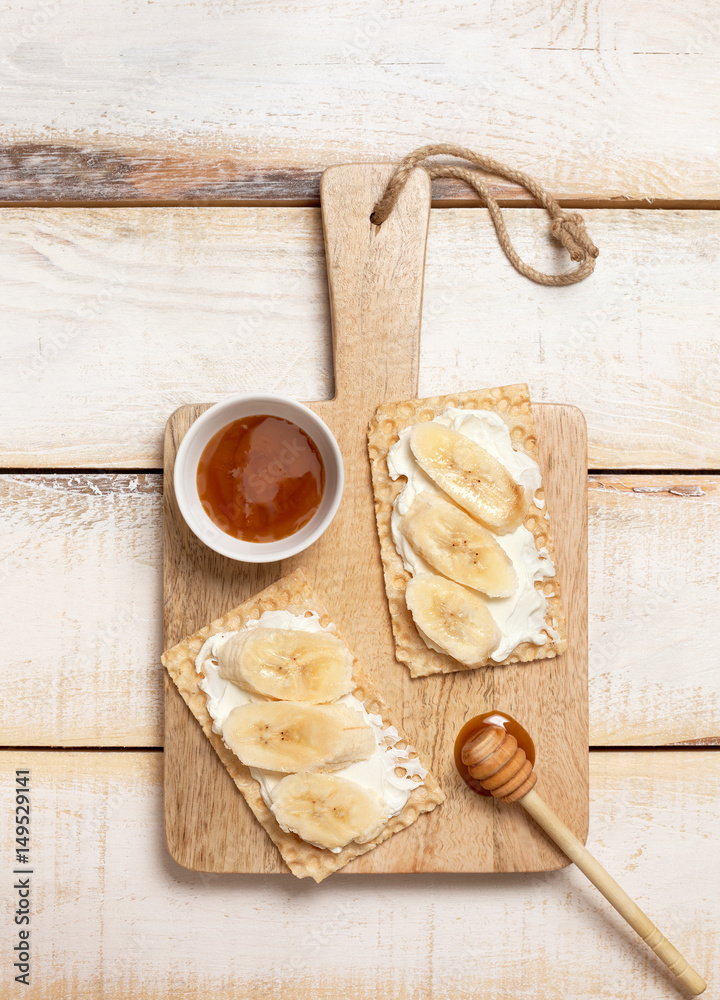 Sticker Sandwich with ricotta and banana