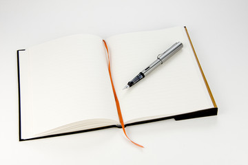 Notizbuch mit Füller