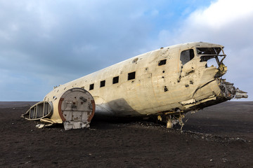 Fototapeta na wymiar Plane Wreck Iceland