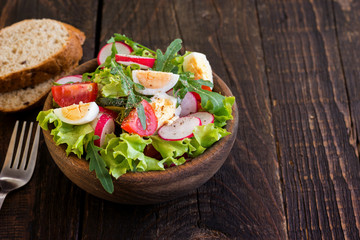 Salad of Arugula, Radishes, Tomatoes and Eggs With Vegetable Seasoning