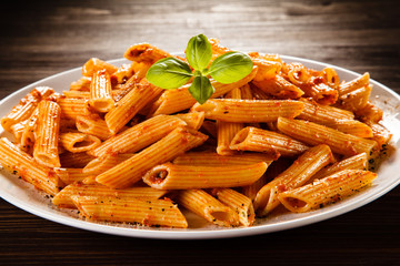 Pasta with tomato sauce