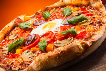 Pizza with egg and mushrooms