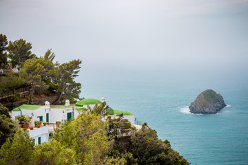 C&ocirc;te m&eacute;diterran&eacute;enne le long de la Voie panoramique de Porto Santo Stefano