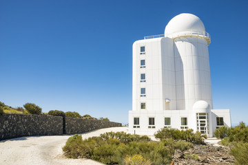 Fototapeta premium Mount Teide Observatory on the slopes of Teide volcano in Tenerife