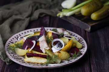 warm salad of potatoes and smoked mackerel