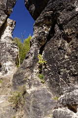 Close shot of gap in the rock