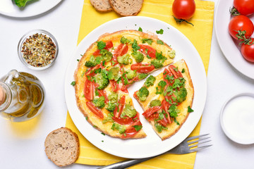 Omelet with broccoli