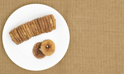 Dried figs