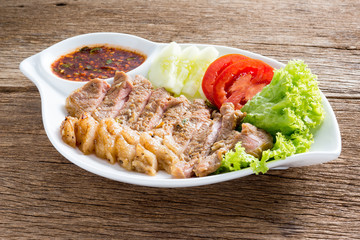 Thai Style mediam rare grilled Beef