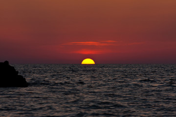 Fototapeta na wymiar Sea sunset, beach beautiful sunset