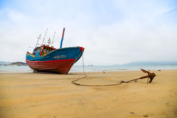 Obraz premium Boat on the beach