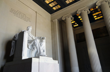 Abraham Lincoln statue in Lincoln Memorial