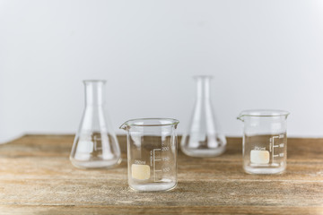 Chemical laboratory glassware
