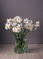 Fototapeta na wymiar Still life with daffodils