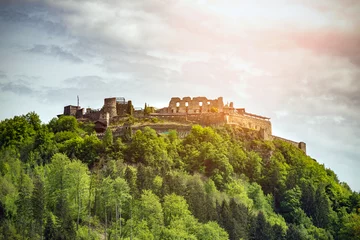 Papier Peint photo autocollant Rudnes Burg Landskron in Kärnten, Österreich