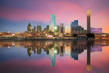 Foto auf Acrylglas Zentralamerika Dallas Skyline spiegelt sich im Trinity River bei Sonnenuntergang