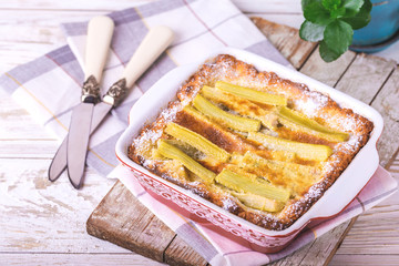 Traditional rhubarb pie. Sweet pieplant cake baked food © dzevoniia