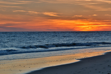 Fototapeta na wymiar Sunset on the beach of Rota