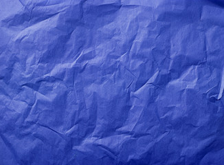 Blaues zerknittertes Papier