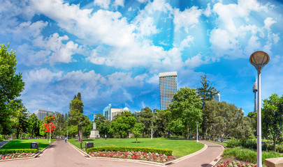 Naklejka premium Sydney at sunset. Beautiful view of Hyde Park