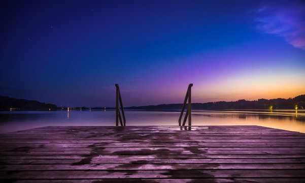 Magenta and elegant sunset over Lake