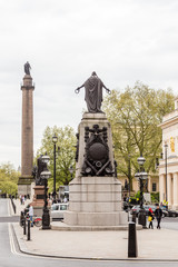 Fototapeta na wymiar Sculpture in one of the squares of London