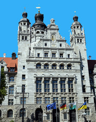 Fototapeta na wymiar Eingang zum Neuen Rathaus von Leipzig