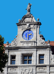 Giebeluhr am Neuen Rathaus von Leipzig