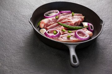 Blade chop in frying pan