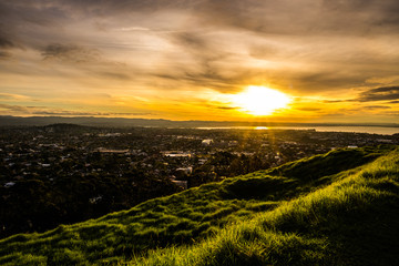 Before sunset and the city