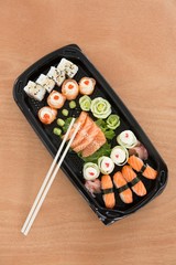 Sushi rolls with salmon 