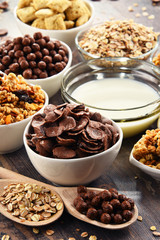 Composition with different sorts of breakfast cereal products