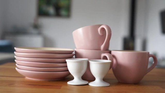 umyte naczynia kuchenne 